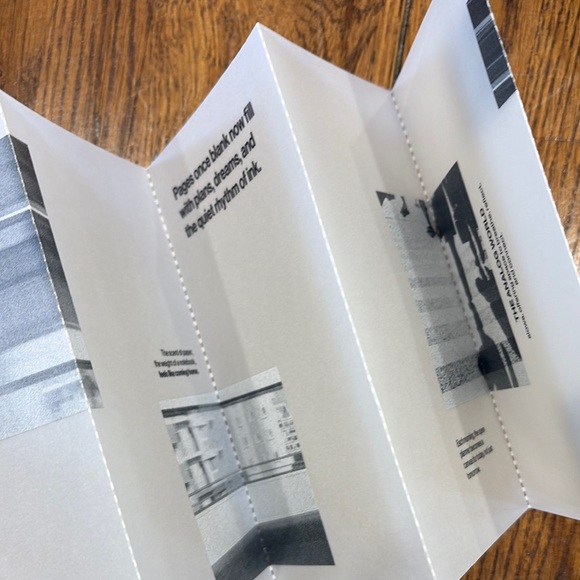 Cloth and Paper Bundle - Picture 7 of 12